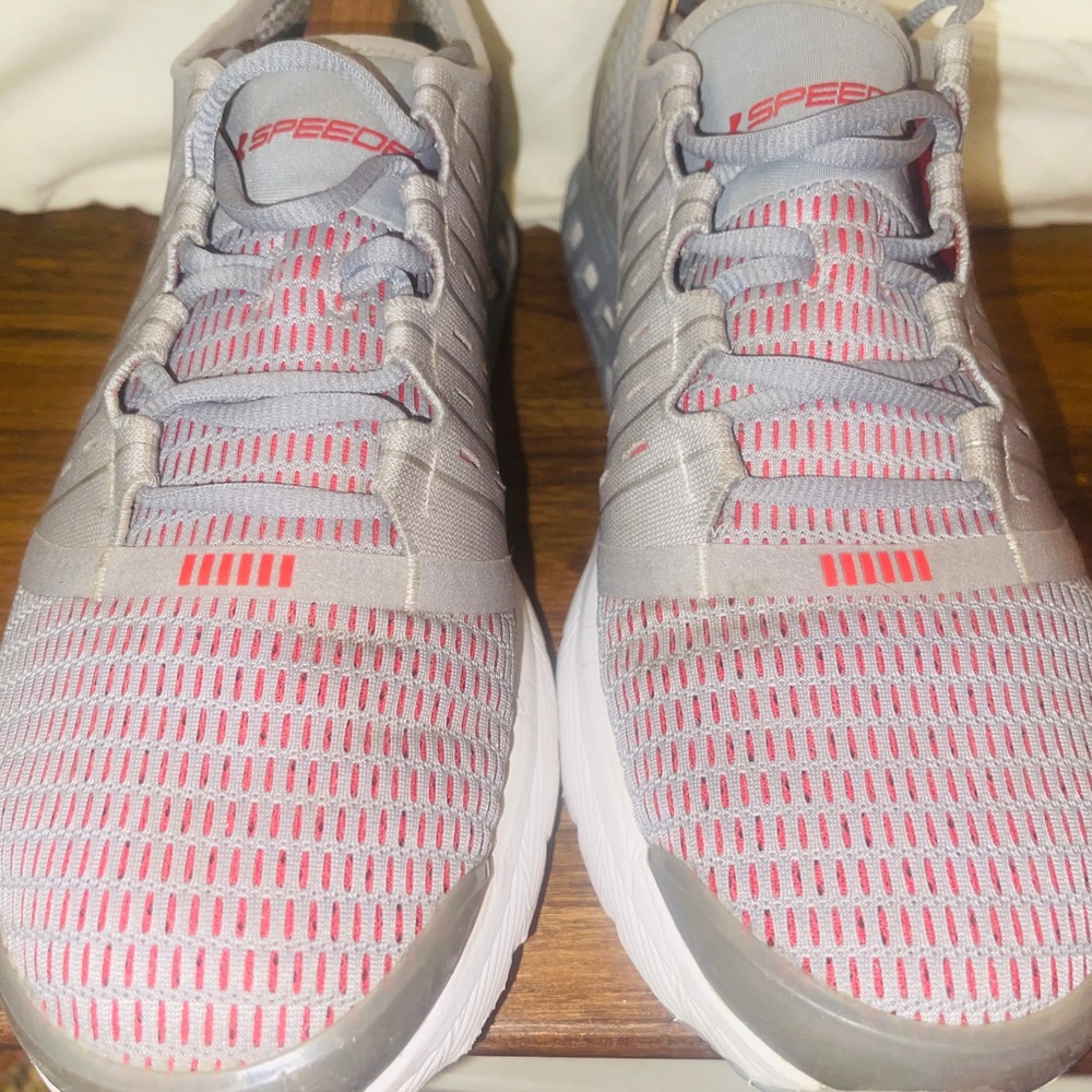 Under Armour Speedfoam Europa Men’s Running Shoes Size 11.5